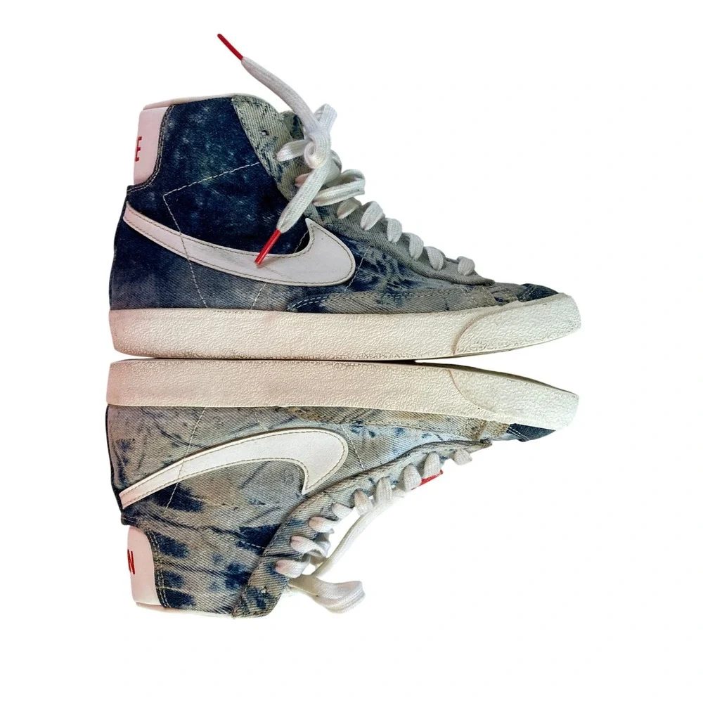 Nike Blazer Mid '77 Acid Washed Denim Tennis Shoe Sneaker Hi-Top (Size 7)